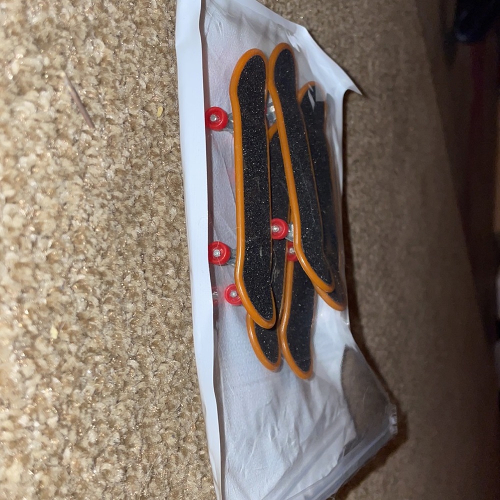 Tech Decks - Picture 9 of 17